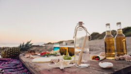 table de pique-nique en vacances