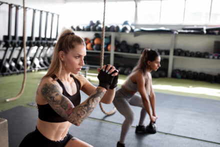 femmes en séance de cross training
